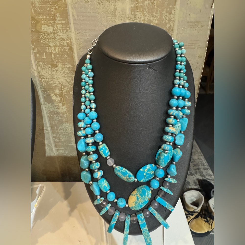 Chico’s‎ stunning adjustable  layered Turquoise multi strand Beaded Necklace